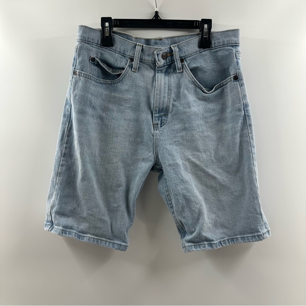 Wrangler Light Wash Denim Jean Shorts Men’s Size 30 Zipper Fly